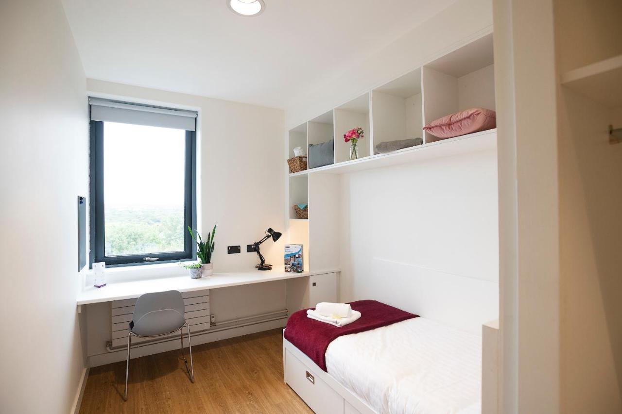 Goldcrest Village Rooms University Of 戈尔韦 外观 照片